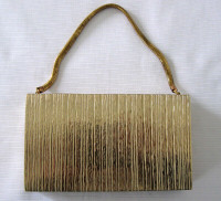 VINTAGE 1950 COMPACT SINGLE COMPARTMENT HANDBAG PURSE MINAUDIERE