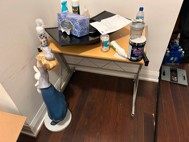 small table in Other Tables in Markham / York Region