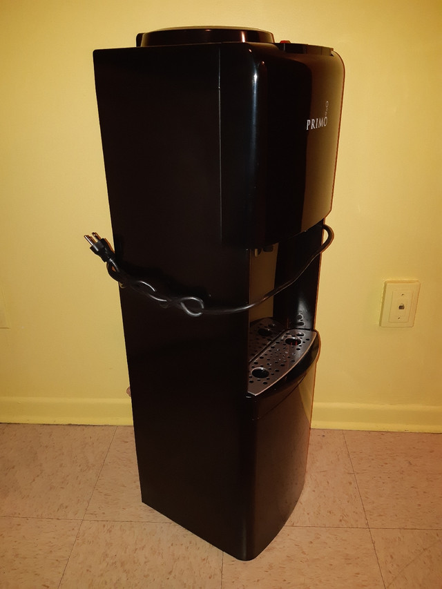 Distributeur d eau Primo froid/chaud NEUF $100 dans Réfrigérateurs  à Ville de Montréal - Image 2