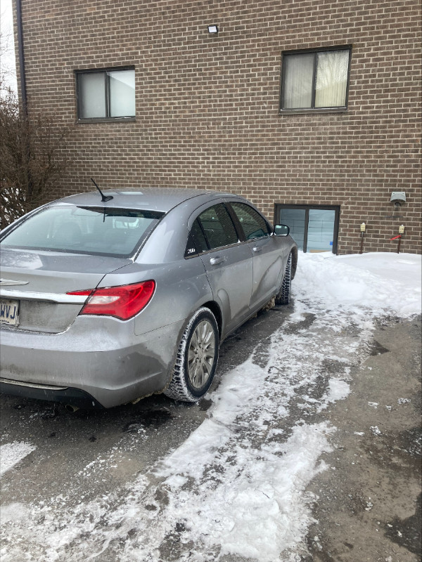 voiture à vendre dans Autos et camions  à Ville de Montréal - Image 3