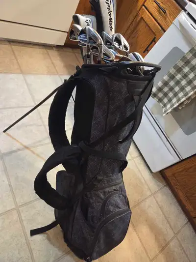 Taylormade Golf Club Set with Bag, View more