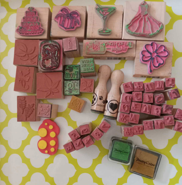 Used rubber stamp lot in Hobbies & Crafts in St. Catharines - Image 3