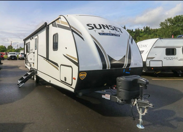2022 Sunset Trail 268RL in Travel Trailers & Campers in Pembroke - Image 4