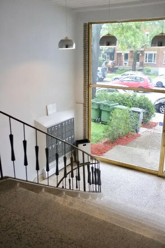 3 1/2 a louer - Metro Sauvé