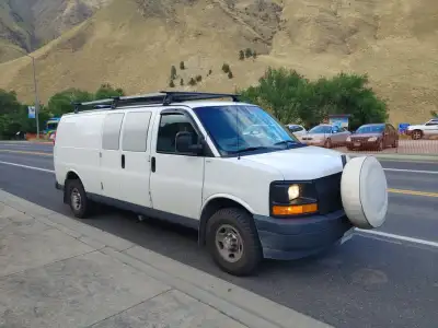 2017 Chevrolet Express RWD/4.8L-V8/285hp No Rust 33k Uncamperized with just insulated walls and floo...