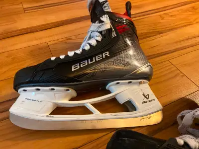 Men’s senior hockey skates, View more