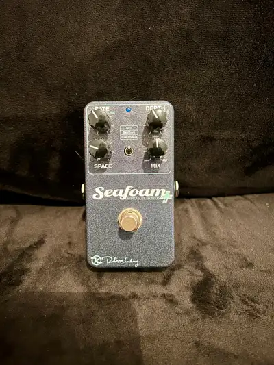 Keeley Seafoam Vibrato/Chorus, View more