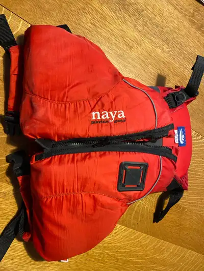 Extra small sized life jacket, designed for canoeing or kayaking. Great condition.