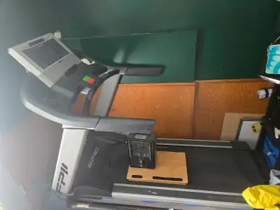 This is an Epic treadmill that features multiple levels of incline and speed for a varied workout. I...