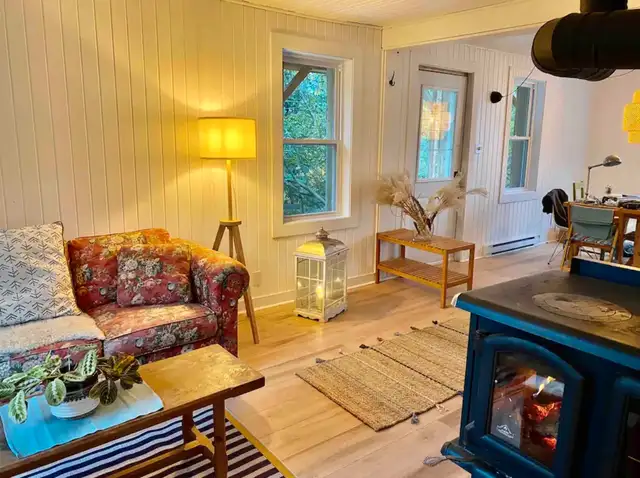 Farm cottage in Quebec in Canada - Image 4