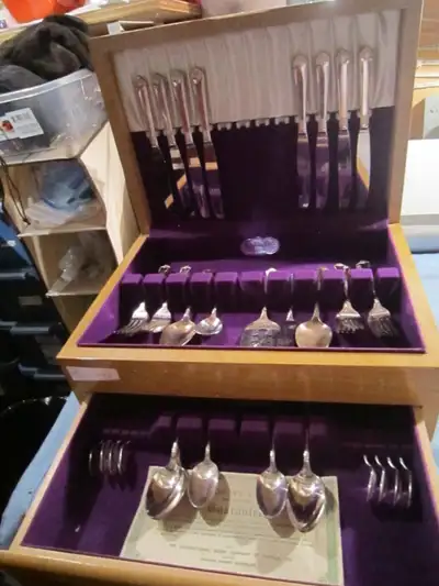 STARLIGHT silverware set, Service for 8, View more
