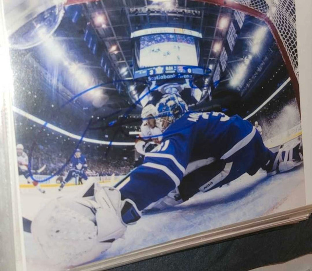 Freddie Andersen signed 8x10 photos Hurricanes Leafs Hockey dans Art et objets de collection  à Ville de Montréal - Image 3
