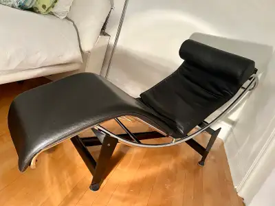 chaise Le Corbusier, View more