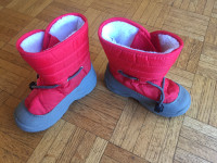 Size 9(European 26)Toddler Winter Boots