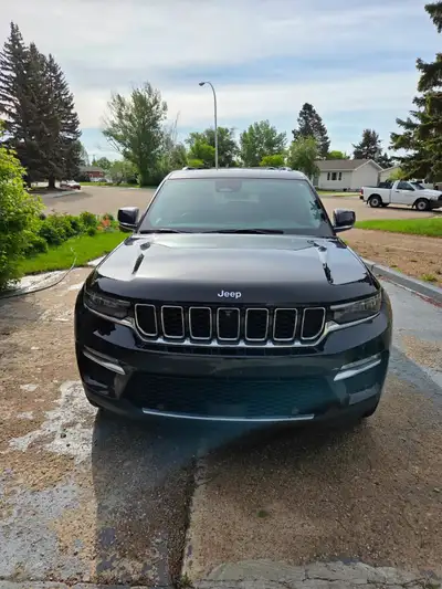 I have a gently used Jeep Grand Cherokee 4xe for sale. Intercooled turbo gas / electric engine. Hybr...