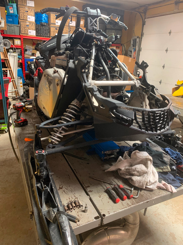 Parting out 2017 Skidoo Enduro 137 renegade 800 Etec in Snowmobiles Parts, Trailers & Accessories in Oakville / Halton Region - Image 2