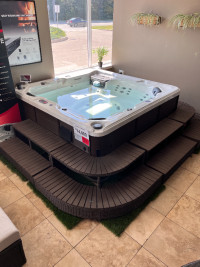 Floor Model Hot Tub Cover On Sale PICKUP ONLY