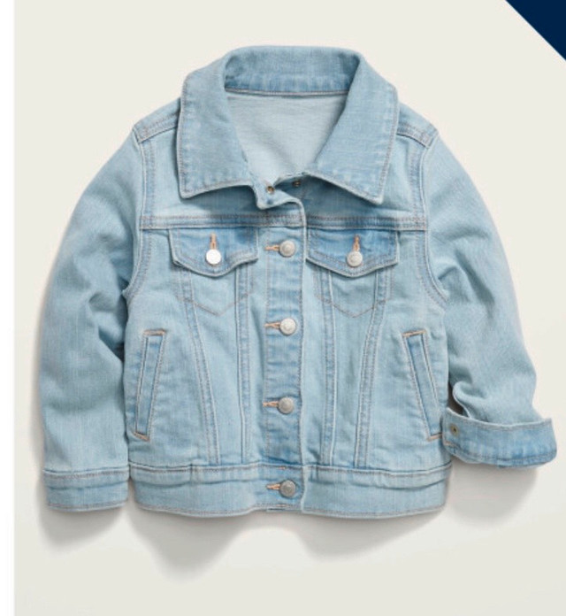BNWT Light-Wash Jean Jacket for Toddler Girls (4T) in Clothing - 4T in City of Toronto