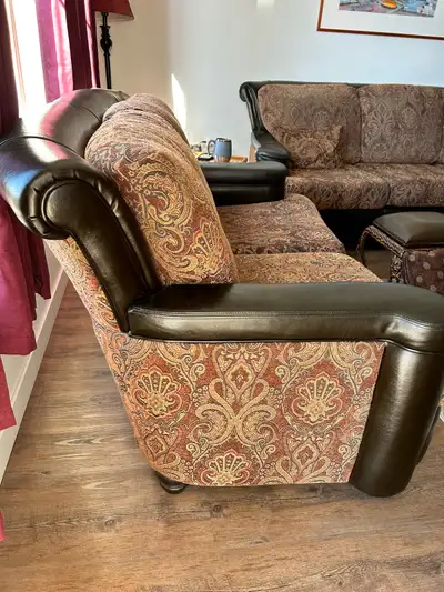 Custom couch set, View more