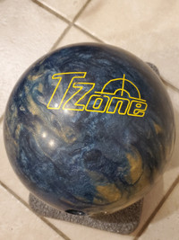11lbs TZone bowling ball with bag. 