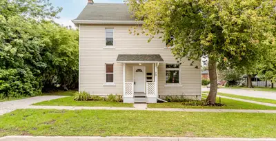 Great 1 Bedroom Apartment, Close to Downtown and Waterfront
