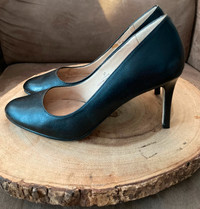 High heel black shoes for sale!