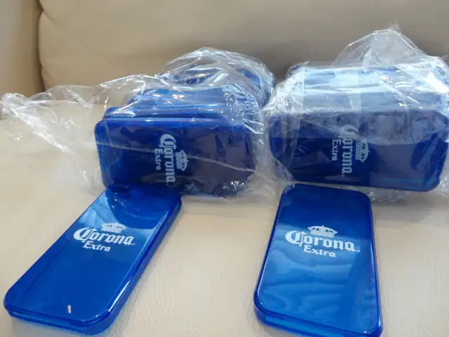 62 New iPhone 4/4s Corona iPhone Cases or Wall Art -$20 for all in Cell Phone Accessories in Kitchener / Waterloo - Image 7