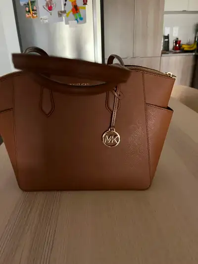 Michael Kors tote bag, View more