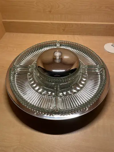 Lazy Susan metal tray base, five dishes, four around the edge and one in the middle with lid. Glass...