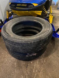 Two 195/65R15 Firestone tires 