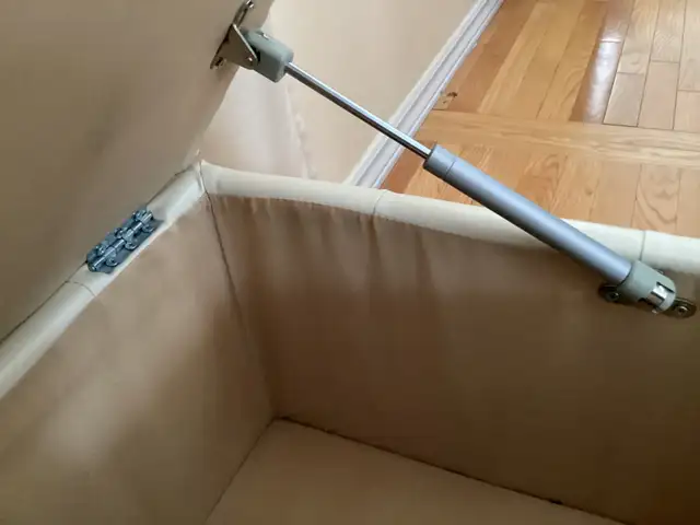 Storage - ottoman432178479896340483