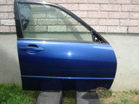 Lexus is300 porte passager bleu (rouillé)