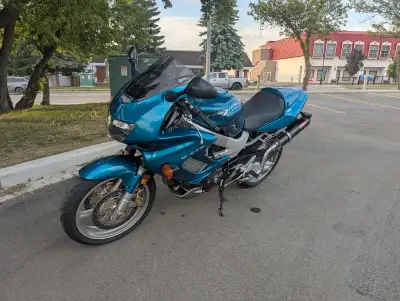 Honda VTR1000F – Firestorm / Superhawk 996 Lowballers will be ignored and blocked. Low mileage (unde...