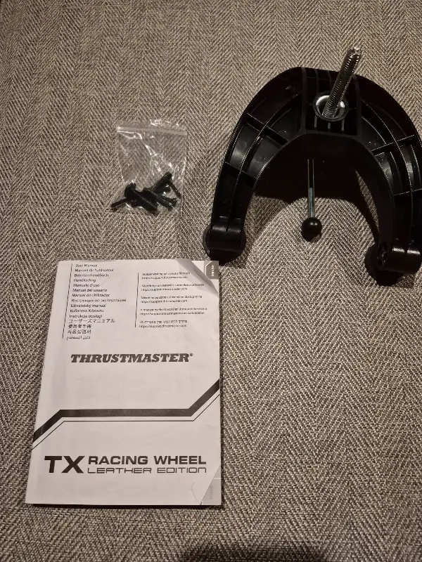 Thrustmaster TX Servo Base + Leather Edition GT Wheel (Xbox/PC)62864744947074122