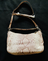 Michael Kors Bag (Giftable - Brand New with tag)