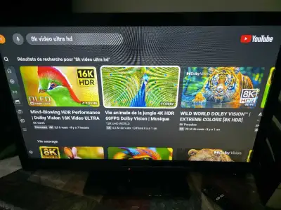 TV Panasonic 40" en très bon état, View more