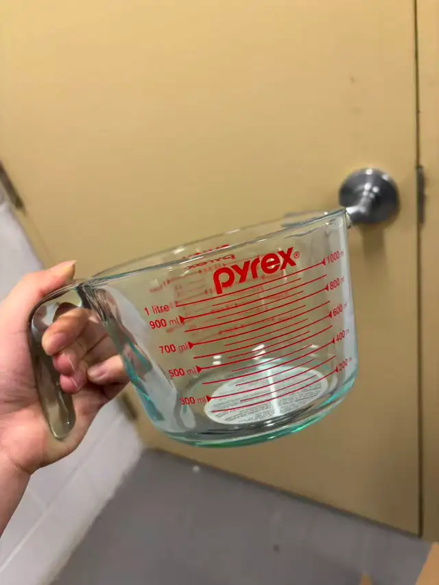 measuring glass476381912887480320