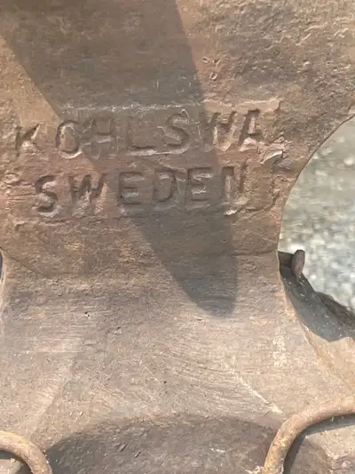 Antique Anvil. Very close to 100 years old. 306-621-4092