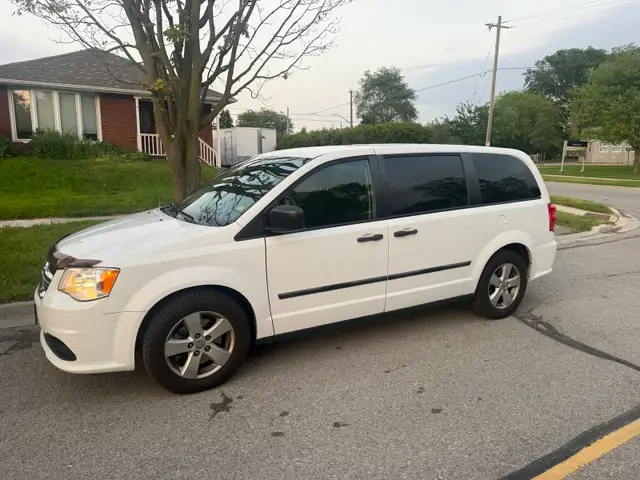 2016 Dodge Caravan496772147032903681