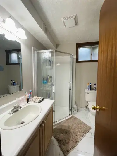 Looking for a sublet tenant to move in June 1st, 2025 Spacious 1-Bedroom in a house apartment for Re...
