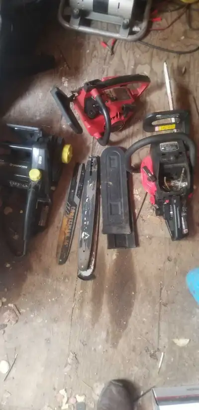 Chainsaws for parts or fix, View more