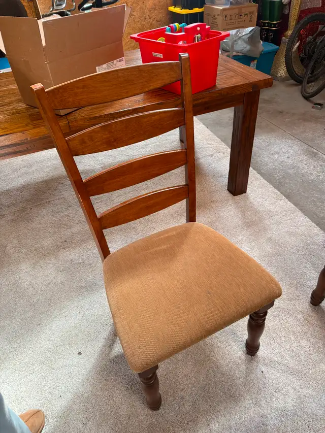Table and 6 chairs62864745496577123