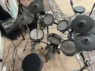 Roland TD-12 V-drumset, View more