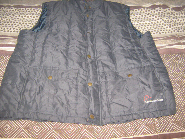 mens vest in Men's in Kingston