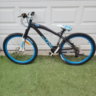 26'' wheel Kranked Republic mountain bike shed optimized, View more