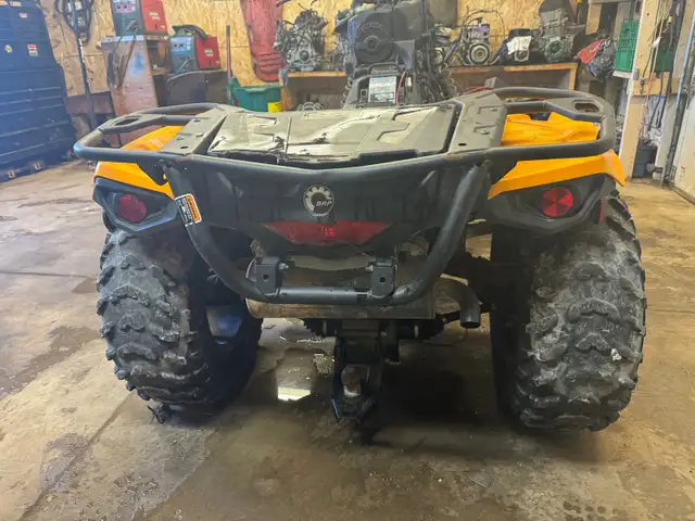 2018 can an outlander 570 part out in Other in Barrie - Image 6