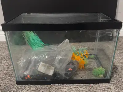 2.5 Gallon Fish Tank, View more