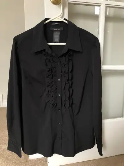Ladies Ruffled Blouse, size 12 (Brampton), View more