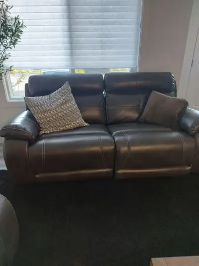 2 GREY LEATHER LOVESEATS WITH CONSOLE ALL SEATS POWER RECLINE, View more