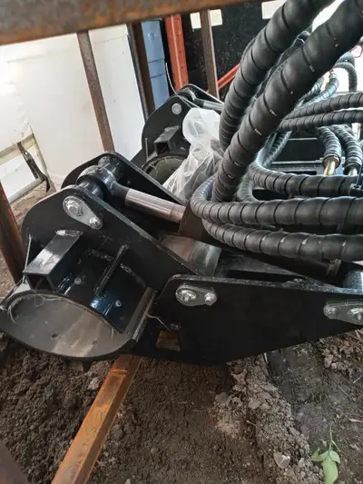 New! AGT Skid steer Rotating post/pole setter clamp. Ideal for post frame installs or pole removal,...